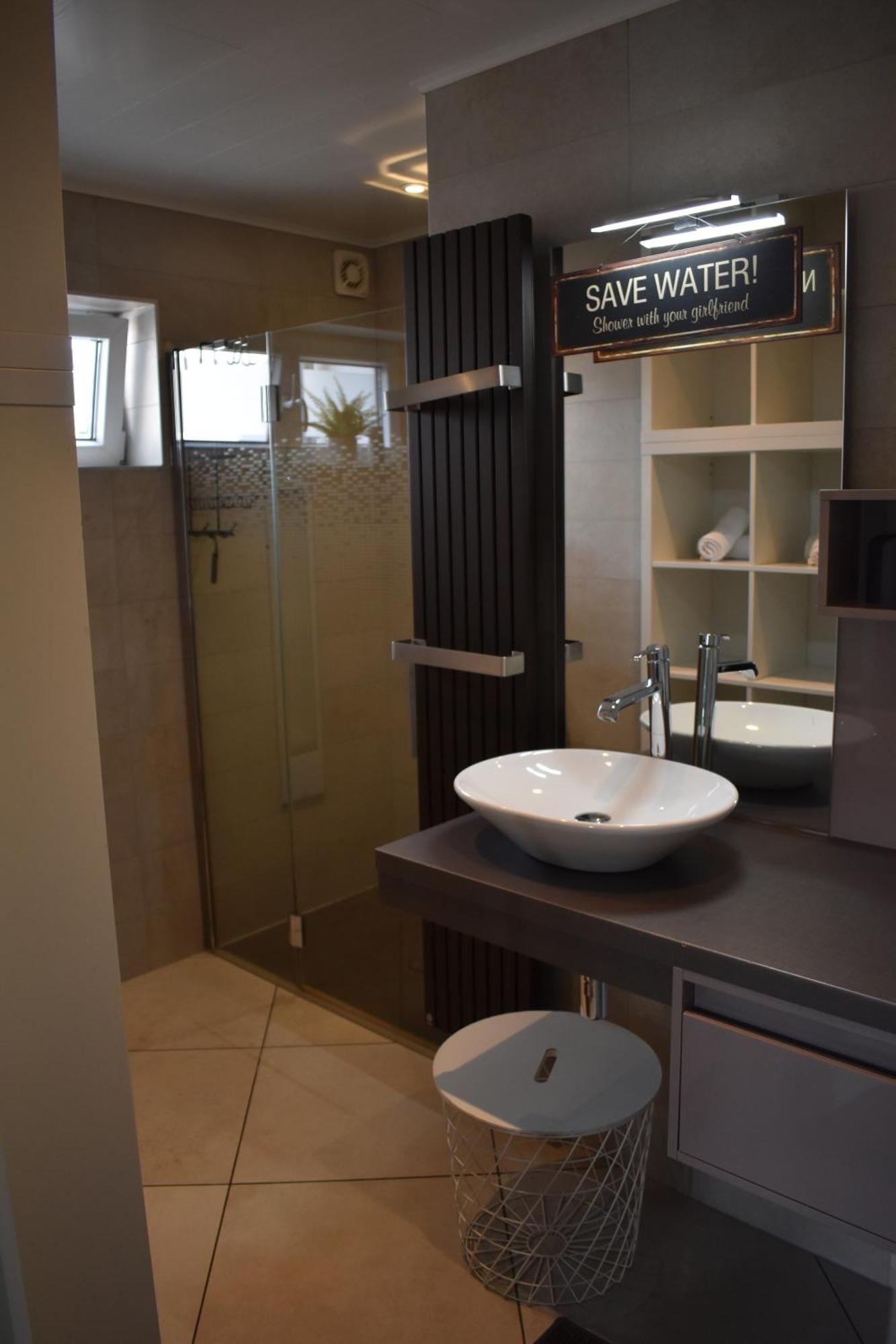 Luxury House Bed & Breakfast Remersdaal Ngoại thất bức ảnh
